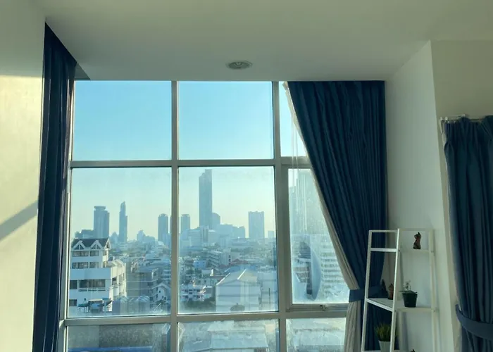 Sathorn Sathorn 11 *